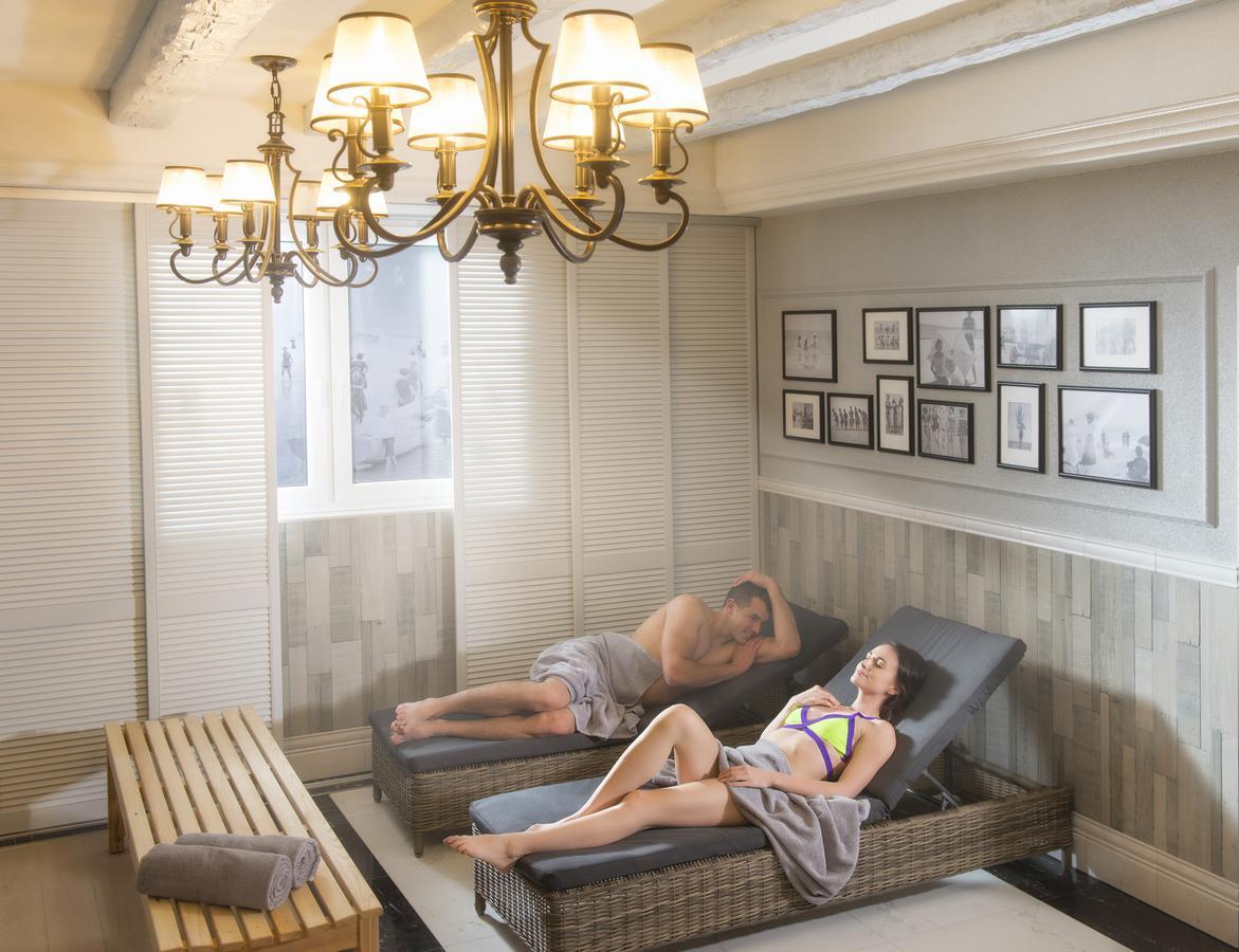 Neptuno Resort & Spa Dźwirzyno Buitenkant foto